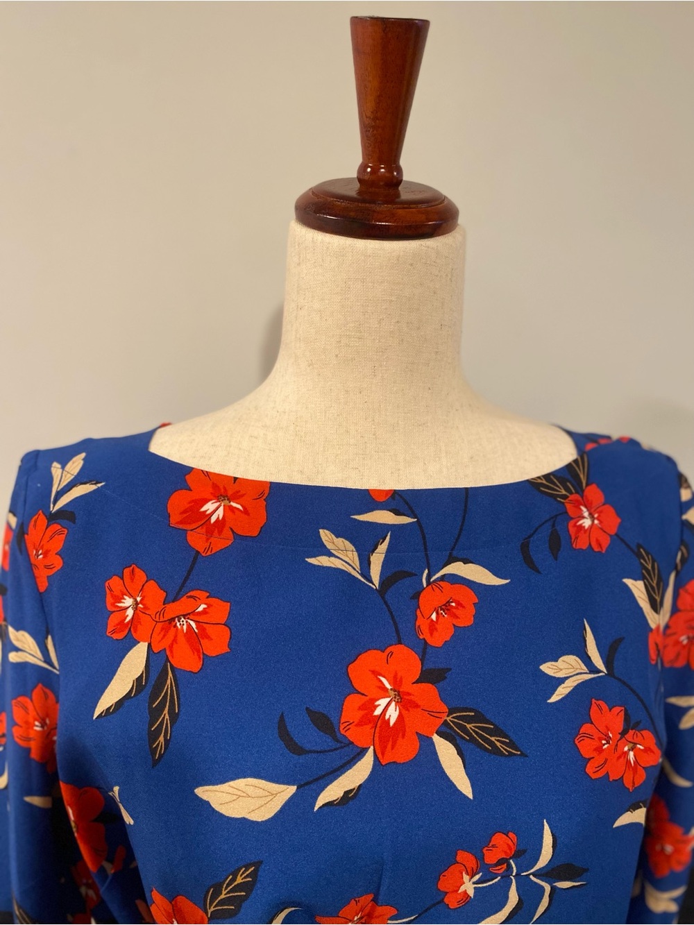 Petite Ann Taylor Blue Midi Dress with Red Floral Print - Picture 5 of 5